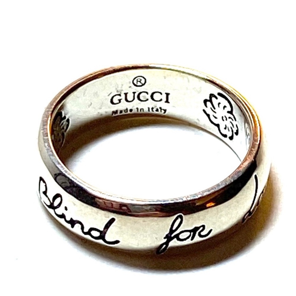 Gucci blind for love ring